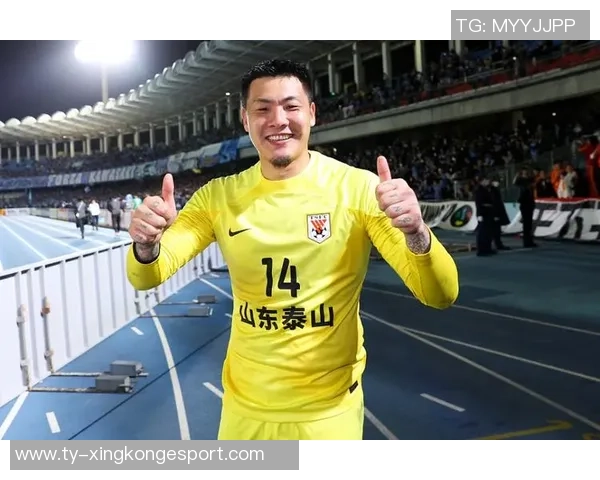 王大雷神勇扑点助队逆转裁判VAR判罚引发争议三镇点球失机 王大雷神勇扑点助队逆转裁判VAR判罚引发争议三镇点球失机