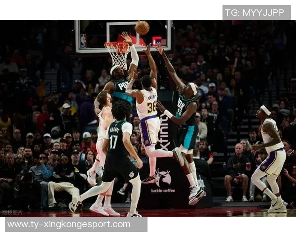 哈克斯三节狂砍27分7篮板湖人曾错失席菲诺的遗憾重现