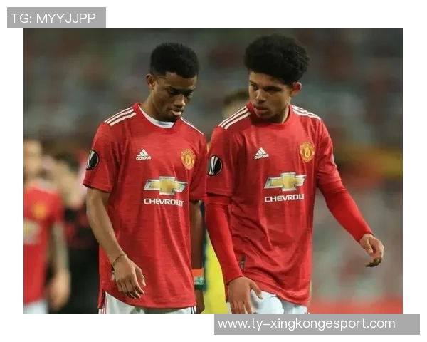 本福斯特称卡里克是曼联所需人才曼联球员面临的挑战无与伦比