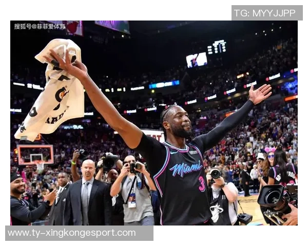 韦德儿子与前NBA球员阿马里贝利共同追寻重返NCAA的机会