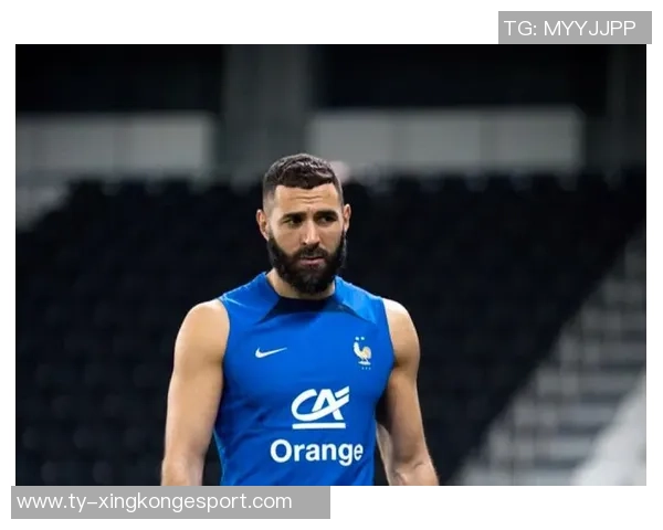 本泽马2022世界杯离队内幕曝光队医或对伤病情况隐瞒真相 本泽马2022世界杯离队内幕曝光队医或对伤病情况隐瞒真相